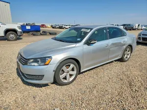 Volkswagen Passat 2.5L 5 2012