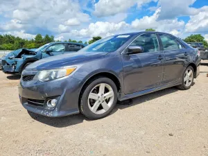 Toyota Camry 2.5L 4 2014