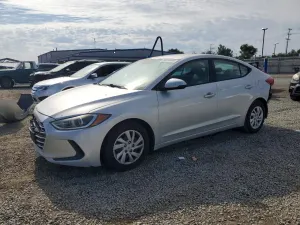 Hyundai Elantra 2.0L 4 2017