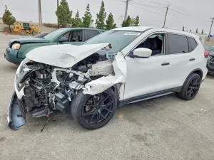 Nissan Rogue 2.5L 4 2019