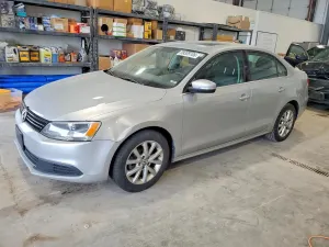 Volkswagen Jetta 1.8L 4 2014