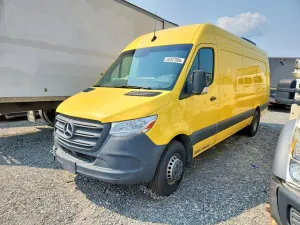 Mercedes-Benz Sprinter 2.0L 4 2024