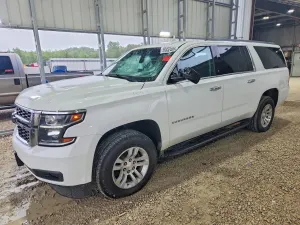 Chevrolet Suburban 5.3L 8 2017
