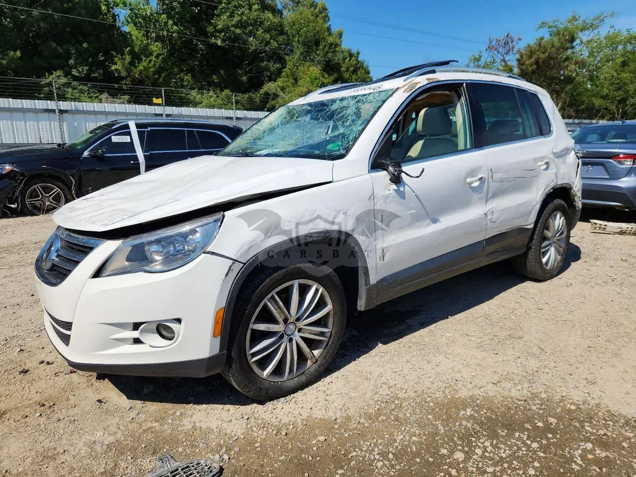 Volkswagen Tiguan 2.0L 4 2011