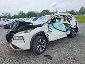 Nissan Rogue 2.5L 4 2021