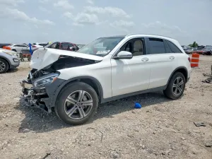 Mercedes-Benz GLC 2.0L 4 2021