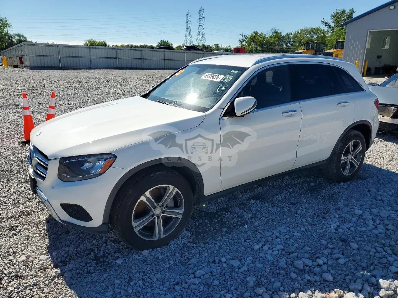 Mercedes-Benz GLC 2.0L 4 2016
