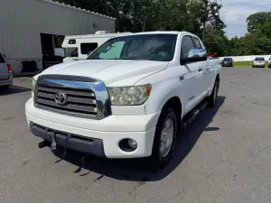 Toyota Tundra 5.7L 8 2007