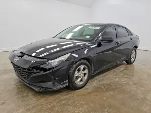 Hyundai Elantra 2.0L 4 2022