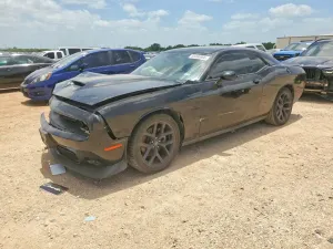 Dodge Challenger 5.7L 8 2022