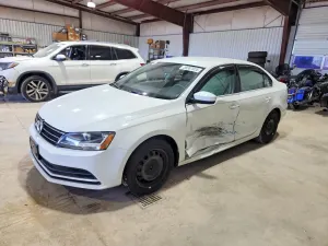 Volkswagen Jetta 1.4L 4 2017