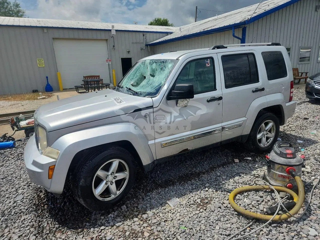 Jeep Liberty 3.7L 6 2011