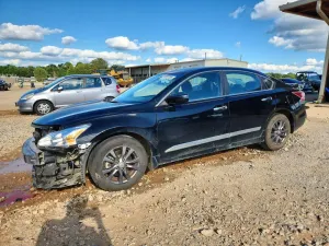 Nissan Altima 2.5L 4 2015