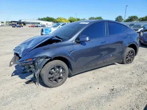 Tesla Model Y 2026