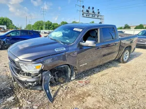 RAM 1500 5.7L 8 2019