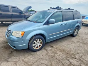 Chrysler Town & Country 3.8L 6 2010
