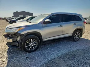 Toyota Highlander 3.5L 6 2019