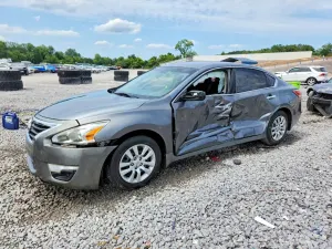 Nissan Altima 2.5L 4 2015