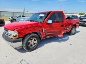 Chevrolet Silverado 1500 4.8L 8 2001