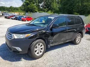 Toyota Highlander 3.5L 6 2013