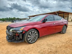 Nissan Altima 2.5L 4 2025