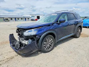 Nissan Pathfinder 3.5L 6 2022