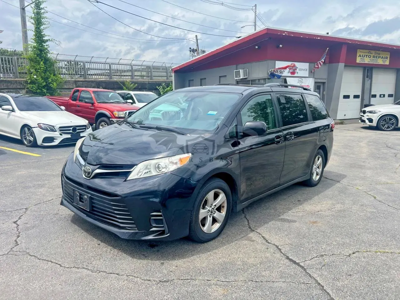 Toyota Sienna 3.5L 6 2018