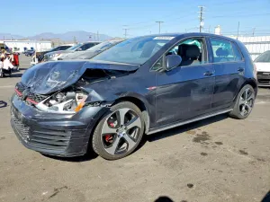 Volkswagen Golf 2L 4 2017