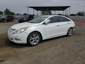 Hyundai Sonata SE 2.4L 4 2011