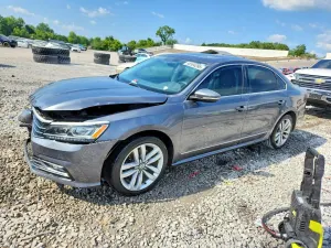 Volkswagen Passat 1.8L 4 2017