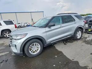Ford Explorer 2.3L 4 2025