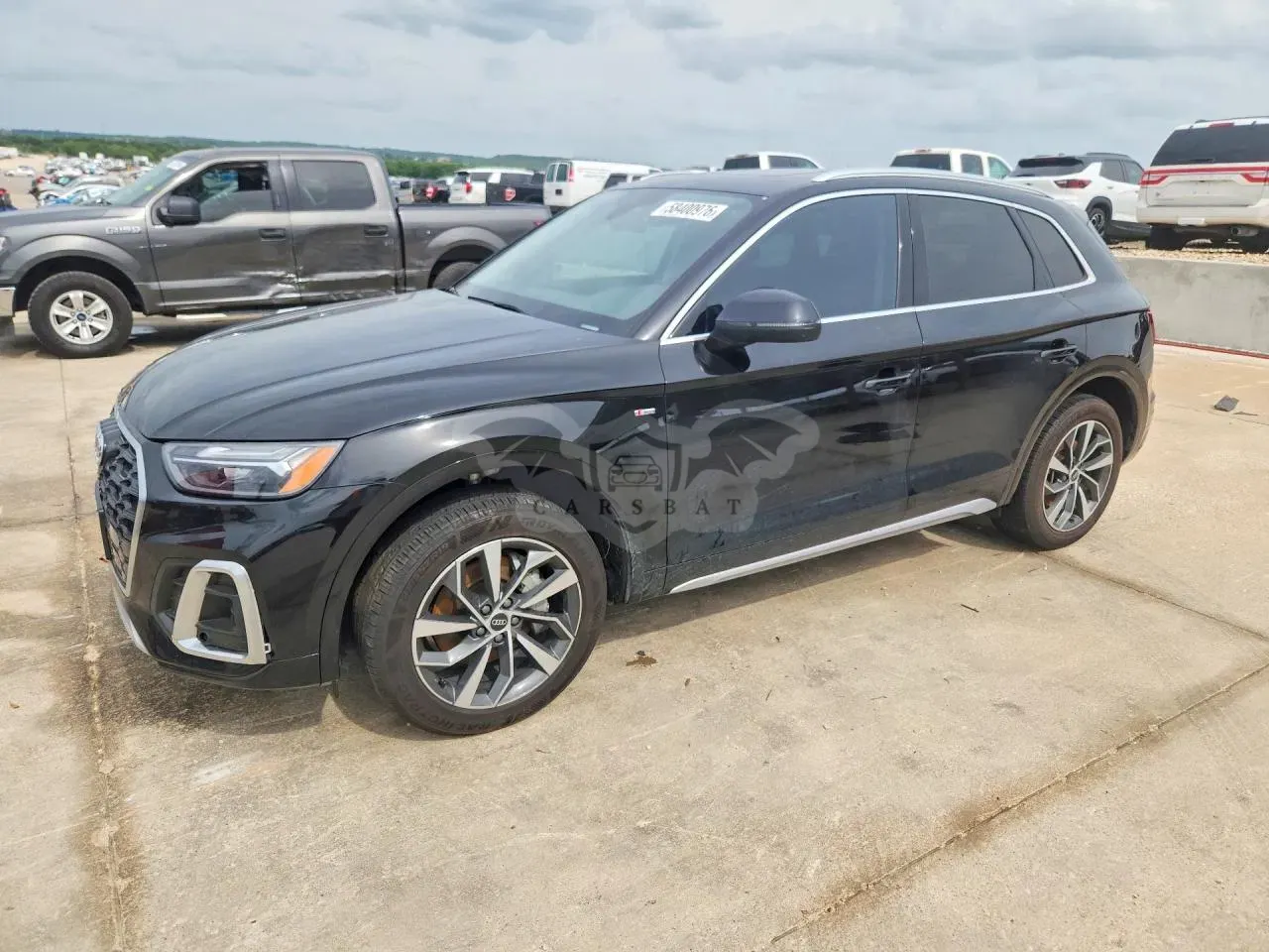 Audi Q5 2.0L 4 2023