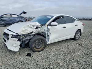 Nissan Sentra 2.0L 4 2025