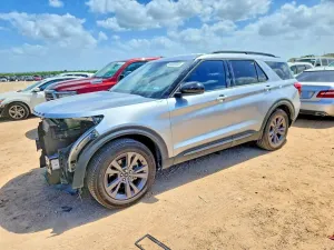 Ford Explorer 2.3L 4 2024