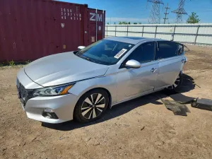 Nissan Altima 2.5L 4 2019
