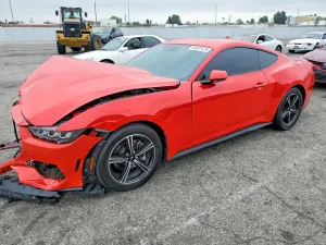 Ford Mustang 2.3L 4 2025