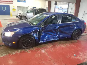 Chevrolet Cruze 1.8L 4 2012
