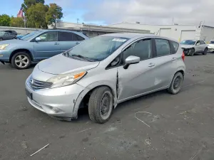Nissan Versa 1.6L 4 2015