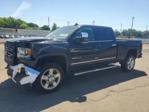 GMC Sierra 6.6L 8 2016