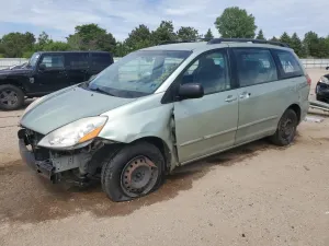 Toyota Sienna CE 3.5L 6 2007