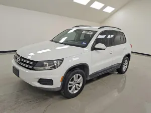 Volkswagen Tiguan 2.0L 4 2016