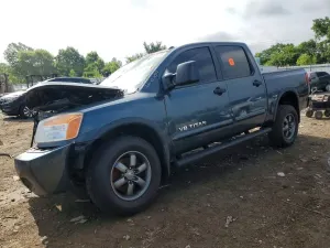 Nissan Titan 5.6L 8 2014