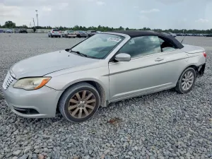 Chrysler 200 2.4L 4 2012