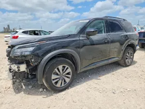 Nissan Pathfinder 3.5L 6 2025
