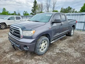 Toyota Tundra 5.7L 8 2011