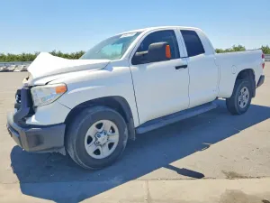 Toyota Tundra 4.6L 8 2016