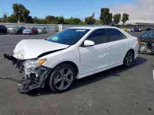 Toyota Camry 2.5L 4 2014