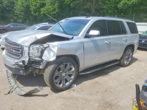 GMC Yukon 5.3L 8 2015