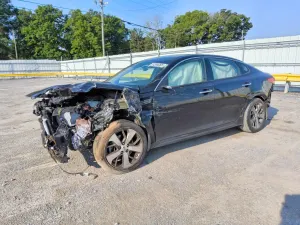 Kia Optima 2.4L 4 2019