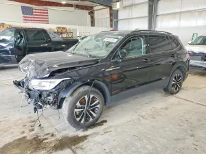 Volkswagen Tiguan 2.0L 4 2024